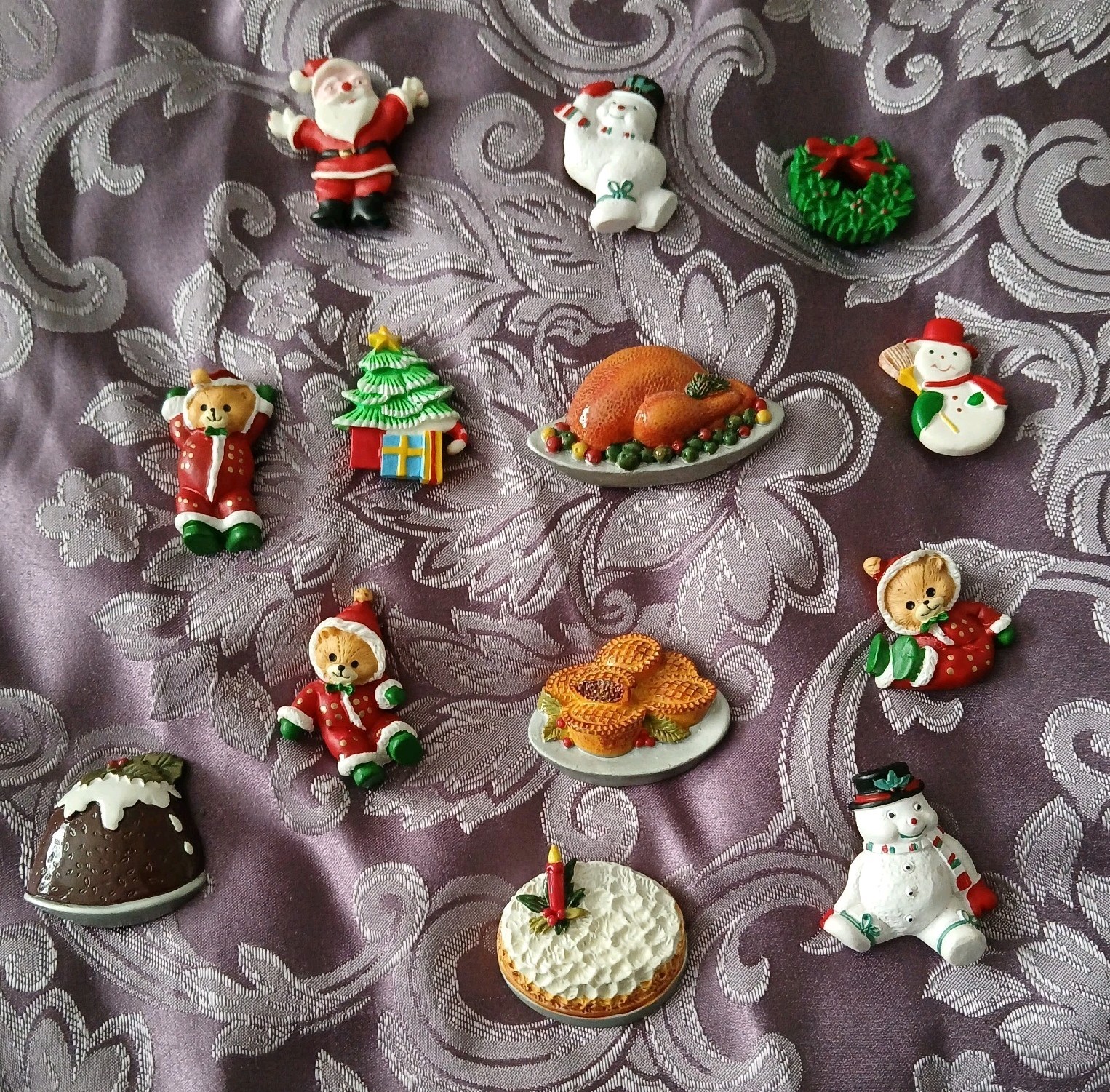 Vtg Unbranded Retro Christmas/Thanksgiving Turkey Santa Snowmen Fridge Magnets