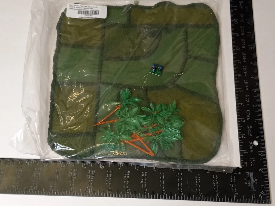 JR Miniatures jungle terrain. Rubber. Flocked and Painted. Wargaming, FOW, D&D - Image 4 of 4