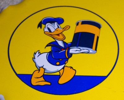 VINTAGE SUNOCO GASOLINE  & DONALD DUCK WALT DISNEY 12'' PORCELAIN METAL OIL SIGN