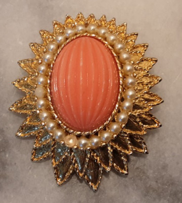 Vintage Brooch Signed Emmons 1970 Dawning Glory Coral Cabochon Gold Tone Setting