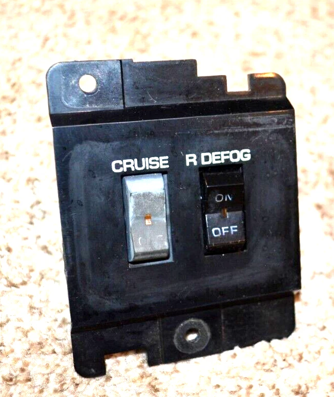 1978 1979 1980 OLDSMOBILE Delta 88 98 CRUISE CONTROL DEFOG DEFROST SWITCH OEM - Imagem 4 de 4