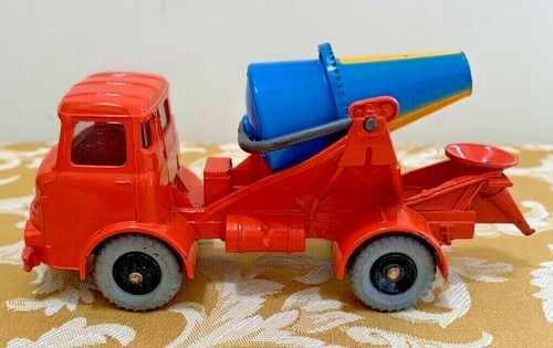 Dinky SuperToys No. 960 Lorry-Mounted Concrete Mixer Near-Mint in Original Box! - Picture 2 of 12