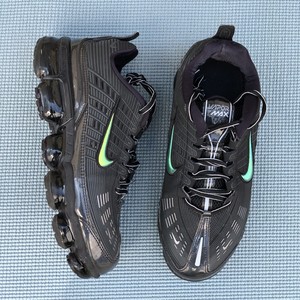 nike vapormax grey mens