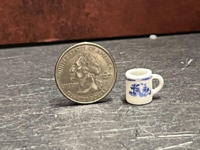 Dollhouse Miniature Coffee Mug Bone China 1:12 inch scale B372 Dollys Gallery