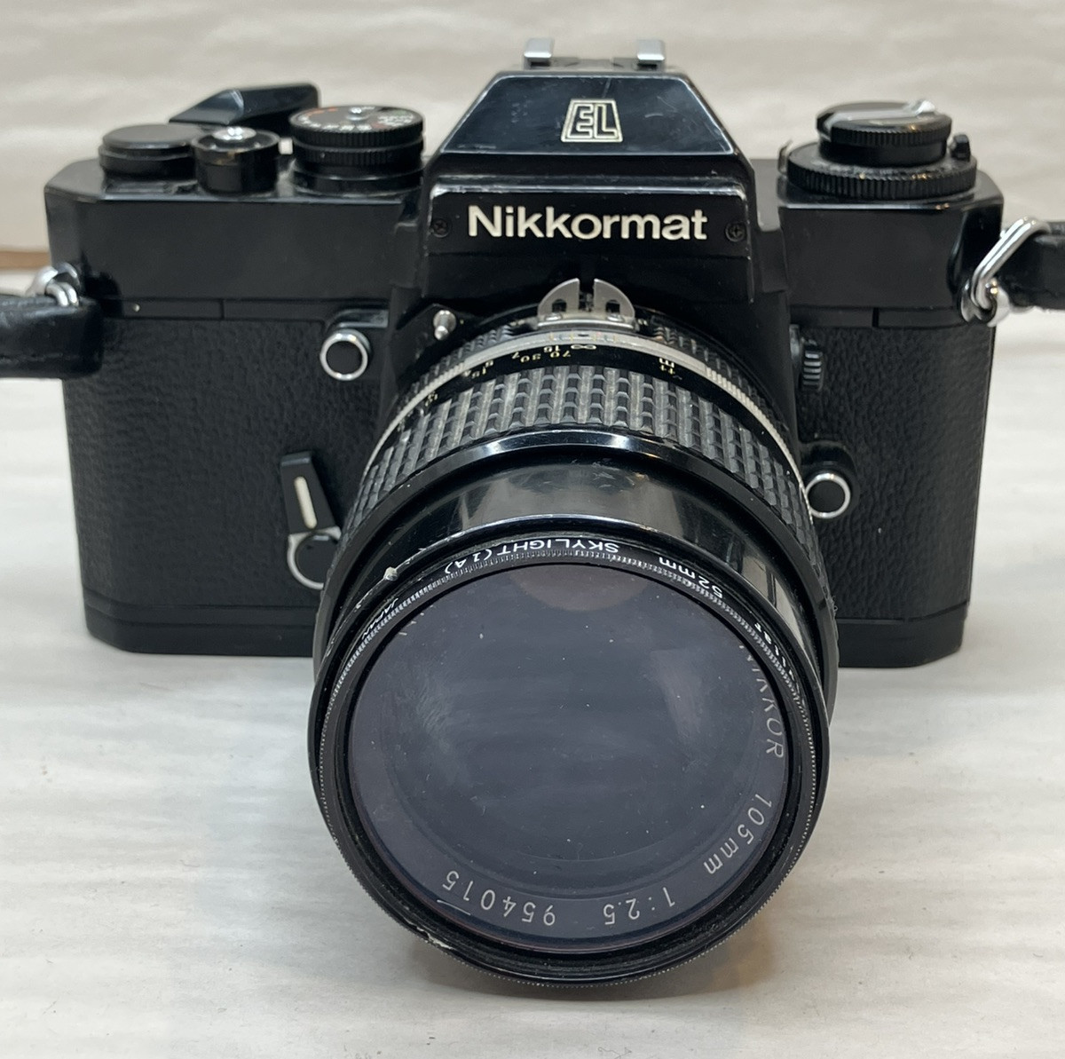 Nikomat EL NIKKOR 1:2.8 f＝35mm Nikon Nikkormat EL Black 35mm SLR Film Camera w/100mm 1:2.8
