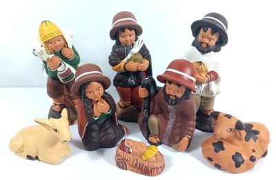Peruvian Style NATIVITY Handmade 8pc Clay Pottery Christmas Peru