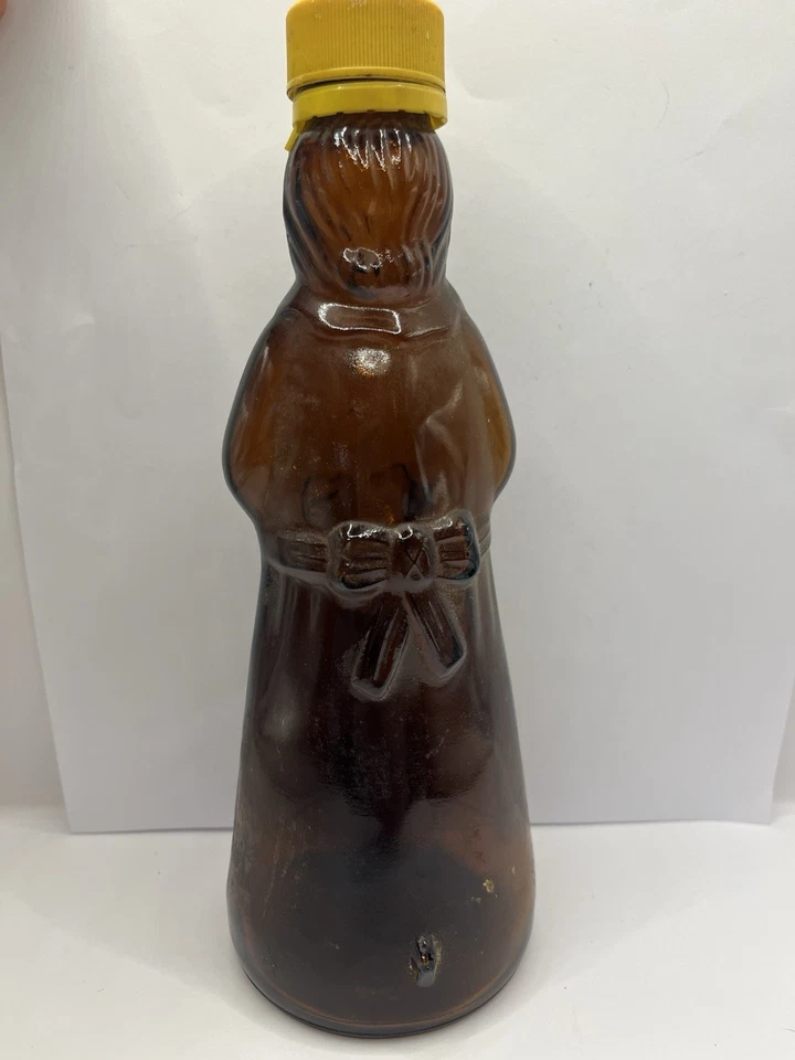 MRS. BUTTERWORTH'S 8.5" AMBER GLASS EMPTY SYRUP BOTTLE WITH PLASTIC YELLOW CAP - Image 3 of 4