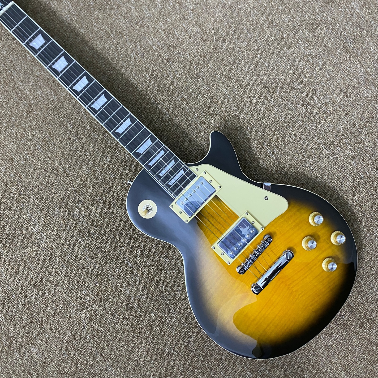Limited-time offer: Yellow, Les Paul electric guitar, flame maple top, 22 frets