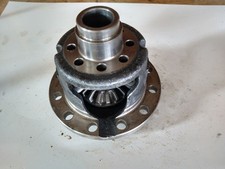 John Deere 1023e 1025r 1026r Rear Differential Lva16063 Lva23320