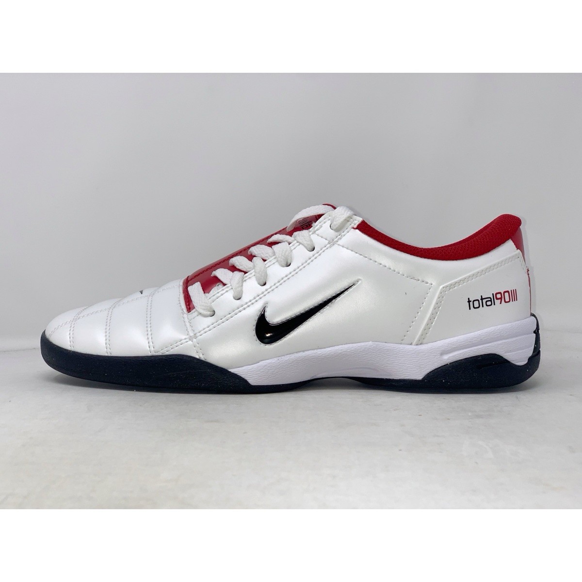 Nike Total 90 Red White Indoor Soccer Shoes, Size 10.5 BNIB HQ2851