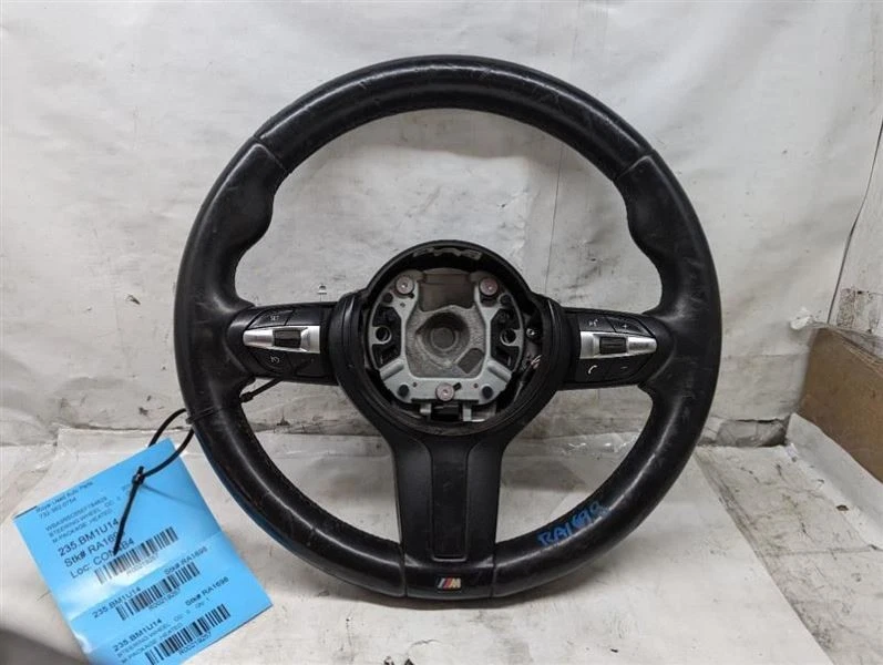 2013 2014 2015 2016 2017 BMW M235i 328 335 428 435 M SPORT STEERING WHEEL - Image 4 of 4