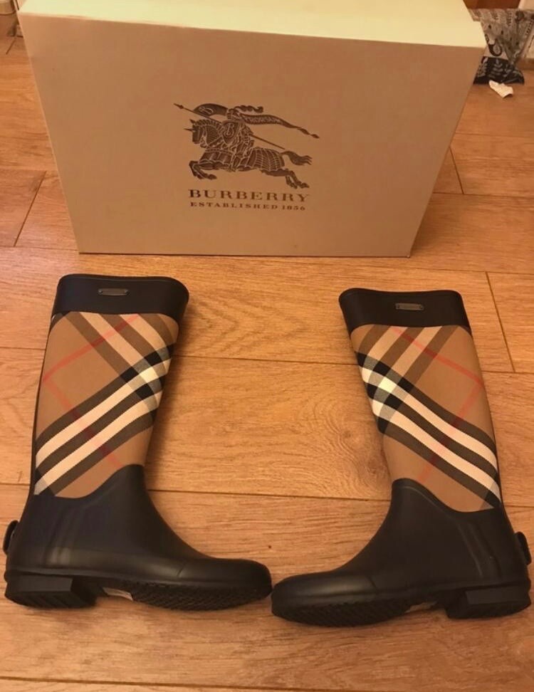 burberry women clemence signature check rain boots size brand