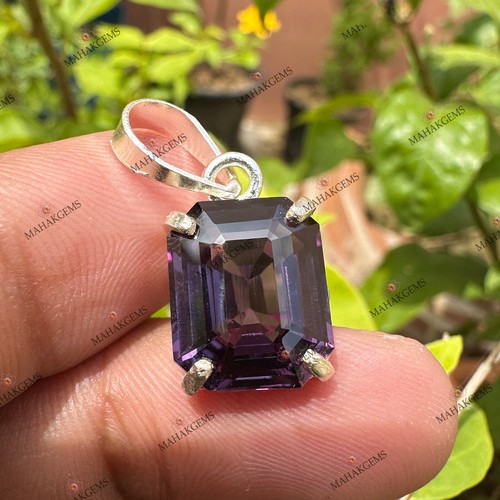 Natural 16CT Alexandrite Color Change Loose Gemstone Pendant in 925 Solid Silver - Picture 5 of 9