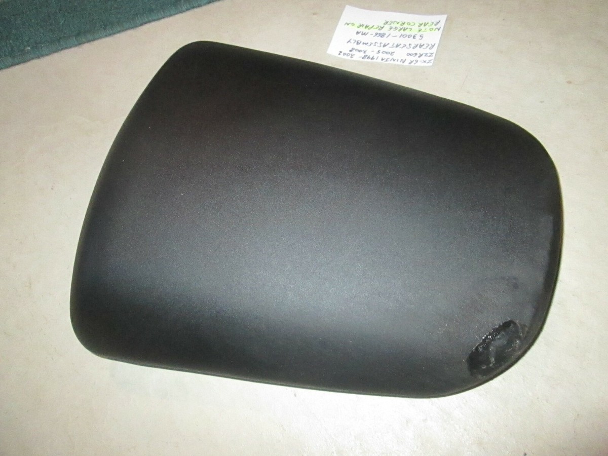 Kawasaki 1998 - 2002 ZX-6R / 2005 - 2008 ZZR600 rear seat 53001
