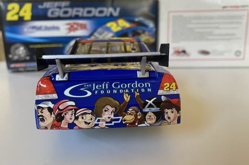 Jeff Gordon #24 Jeff Gordon Foundation 2008 Impala SS COT 1:24 scale - Picture 4 of 7