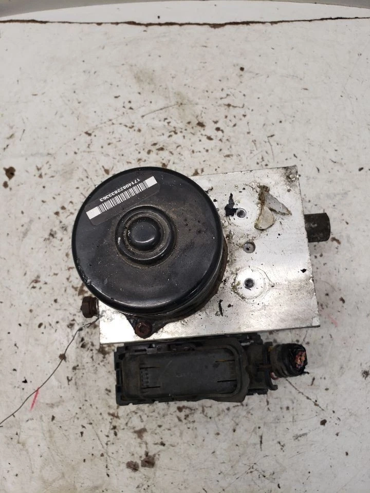 Bomba de pieza de freno antibloqueo diferencial de deslizamiento limitado compatible con 04-09 TITAN 1401502 Foto 2 de 4