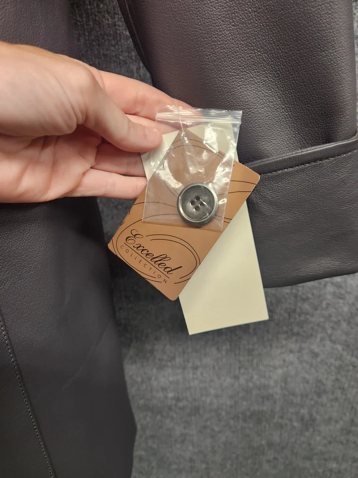 Excelled Collection Leather Coat Womens XL Gray Long Button Front Classic 1570RL - Image 3 of 4