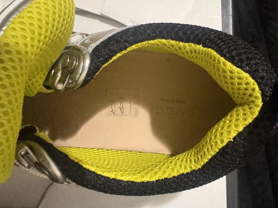 Tênis infantil Gucci Flashtrek tamanho 35 - Imagem 3 de 4