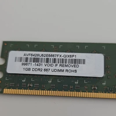 DDR2 3GB Hynix DDR2 UDIMM PC2-5300U 667 2x512MB + AVF6428U52E5667FX-QIX6P1 2x1GB Foto 1 de 3