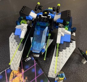 LEGO 1789 Space Unitron: Star Hawk II Complete    1995 - USED
