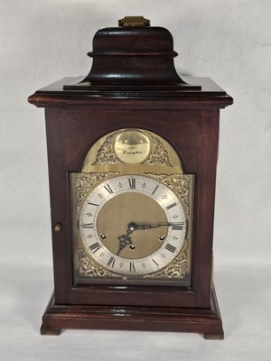 Kieninger Bells Musical Bracket Clock 