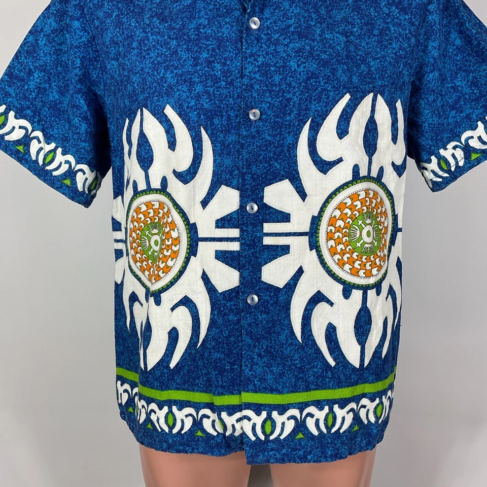 Camisa havaiana masculina vintage anos 70 Barkcloth grande colarinho floral grossa sem marca. - Imagem 3 de 4