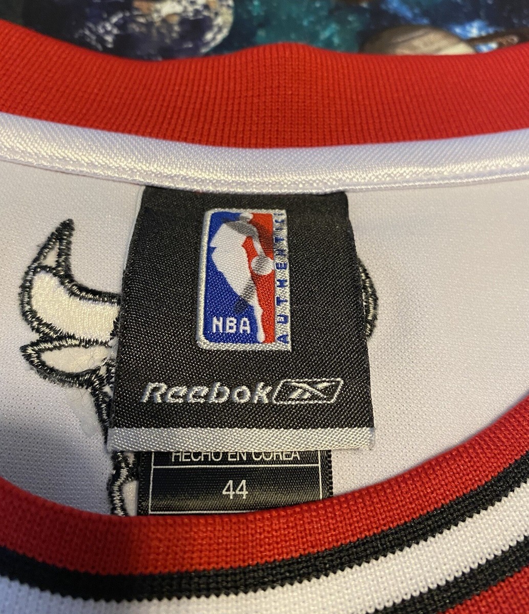 Authentic Vintage Reebok NBA Chicago Bulls Kirk Hinrich