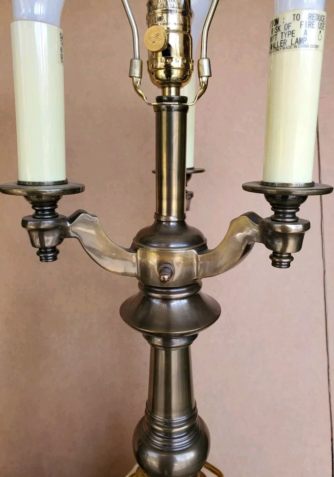 NICE Pair Stiffel Solid Brass Table Lamps 31 Inches Bronze Finish 4 Bulb 3 Way - Image 4 of 4