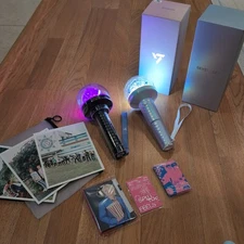 Lot Of 2 SEVENTEEN Official Light Sticks Ver 2＆3 Work Great! Plus K-Pop Goodies 