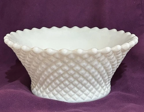 Vtg. Westmoreland Milk Glass English Hobnail Diamond Point 6” Bowl