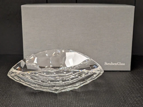 Steuben Tortoise Bowl Rare Crystal ornamental Heart Glass  8.5" X 7.5" X 2.75"