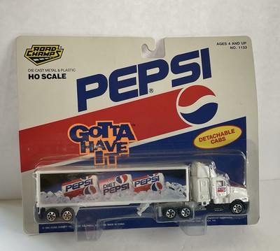 Road Champs 1993 Pepsi ''Gotta Have It'' HO Scale Die Cast Metal Tractor Trailer