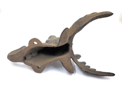 Rustic Moose Head Hooks Cast Iron Coat Hook Rack Restoration Hat Cabin Decor - Picture 5 of 5