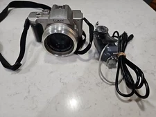 Panasonic DMC-FZ10 Digital Camera Silver.