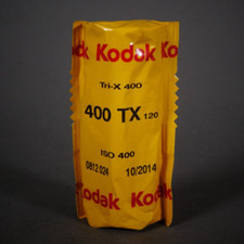KODAK Tri-X 400 120 Film - Exp. 10/2014