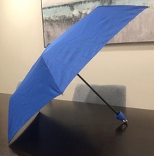 4047 38" Arc Clipper Compact Telescopic Umbrella Loc 8