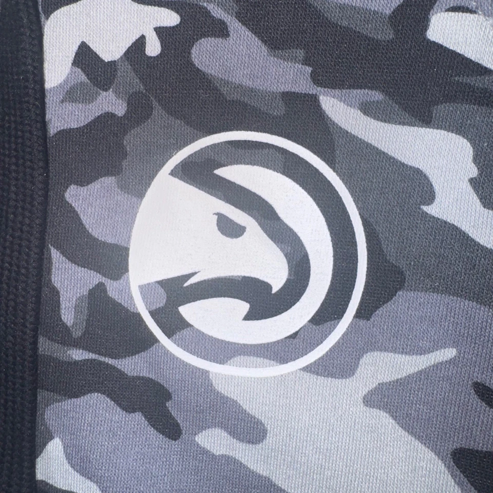 Atlanta Hawks SPORTIQE Camo Hoodie Mens Size Large Pullover Sweatshirt NEW - Image 4 of 4