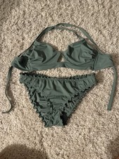 Women's Bikini Set Swimsuit Shade And Shore Green EUC M 34DD