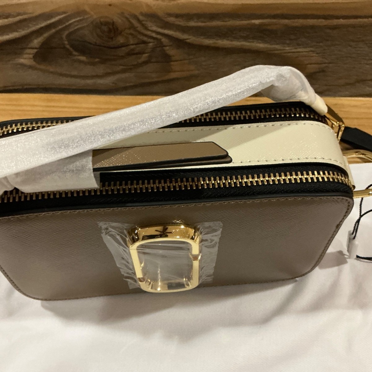Marc Jacobs Snapshot Small Camera-Style Women's Bag Crossbody in