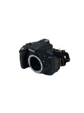 Nikon SLR Digital Camera DSLR D5300 18-140 VR Lens Kit Black Used