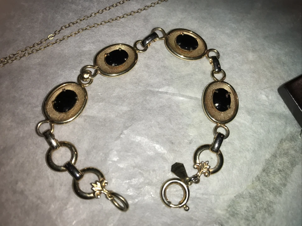 Juego de collar y pulsera de piedras de ónix rellenas de oro de 1/20 12 quilates FIRMADAS POR AMCO Foto 4 de 4