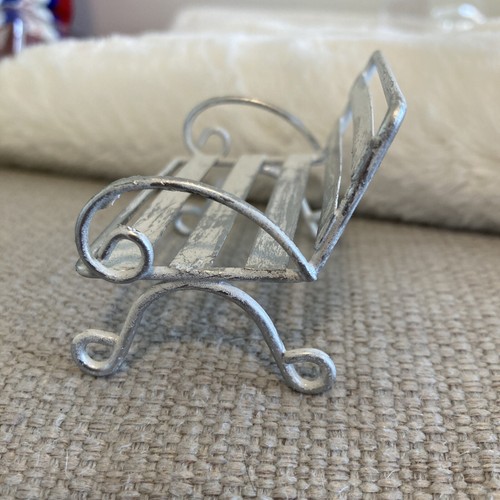 Mini Garden Wire Bench 2.25“ Statue For The Garden Outdoor Gardencore miniature - Picture 9 of 10