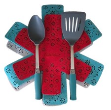 Pioneer Woman 5 Piece Set ~ Nylon Spoon ~ Slotted Turner ~ 3-Felt Protectors (2)