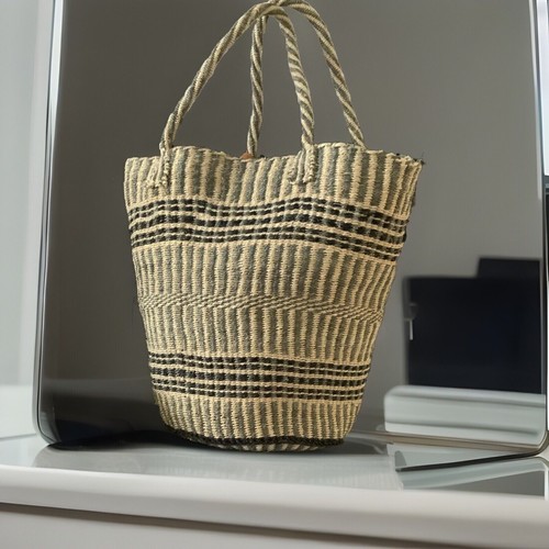 TORY BURCH FOUNDATION SISAL BEACH MARKET TOTE BAG FROM 2012 - Picture 3 of 12