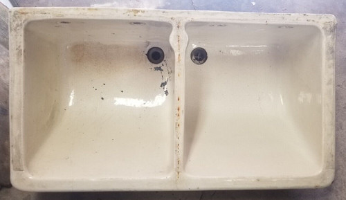 PRICETOSELL Vintage Farmhouse Cast Iron Durable Double Sink (local pick up only)
