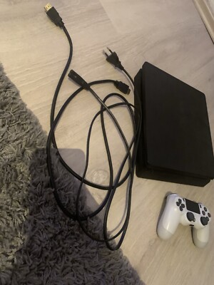 Sony PlayStation 4 Slim 500GB Spielkonsole - Schwarz (CUH-2216A)