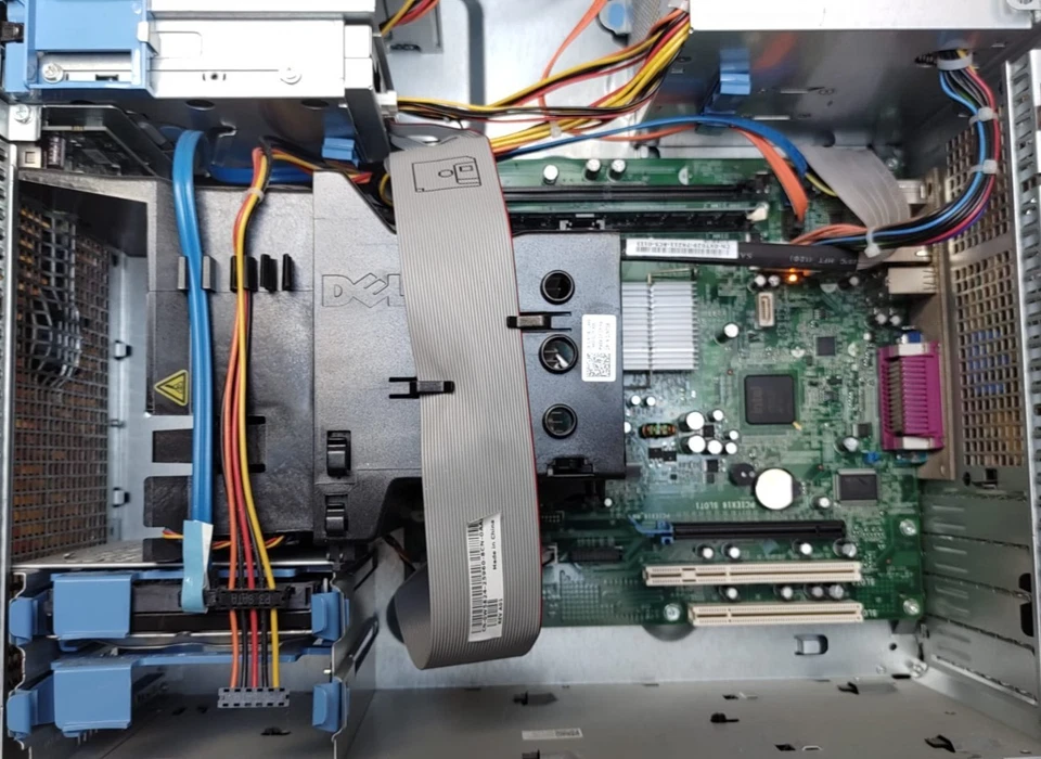 Windows XP Pro Retro PC - E7400 2.8ghz - 2GB RAM - 80GB HDD - RS232 LPT - Bild 4 von 4