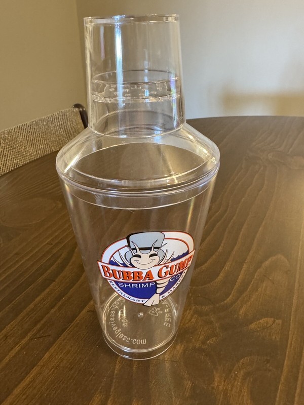 BUBBA GUMP SHRIMP CO. Martini Mixer Shaker