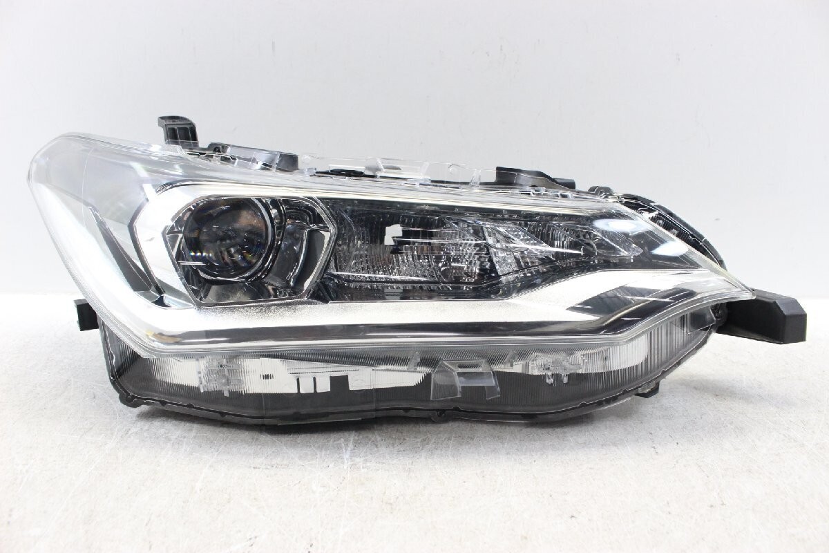 Toyota Corolla Axio Fielder LED Headlight Assembly Front