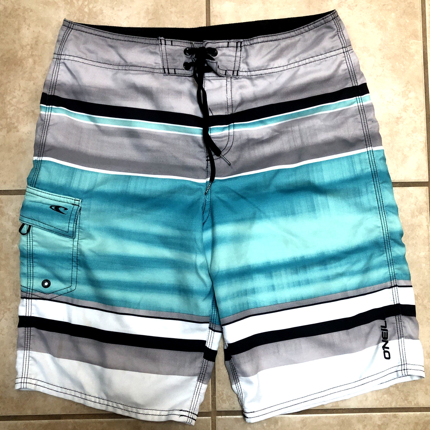 Men’s O’Neill Board Shorts Size 30